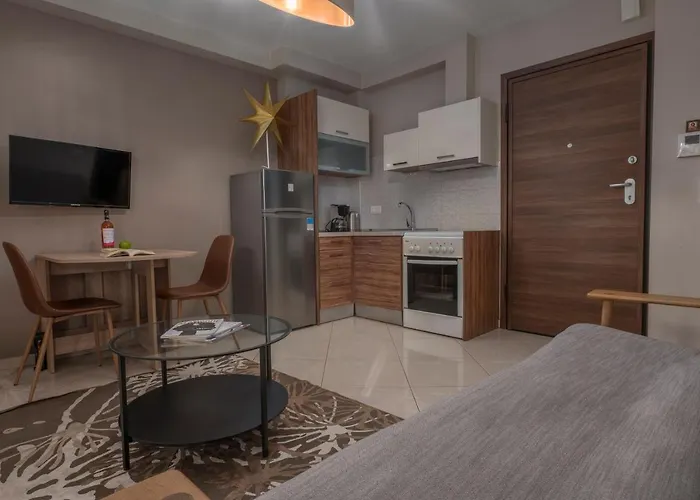 Antigonidon Square 2 Tesalónica